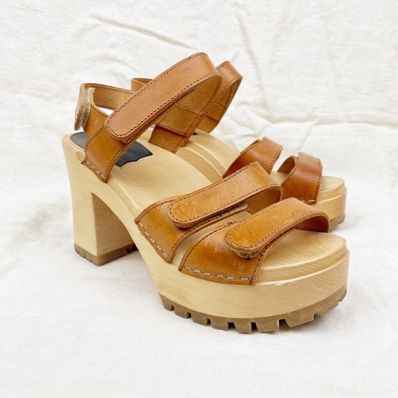 Swedish Hasbeens Shoes - Swedish Hasbeens Velcra Block Heel Lug Leather Wooden Strappy Retro 70s Clogs 38